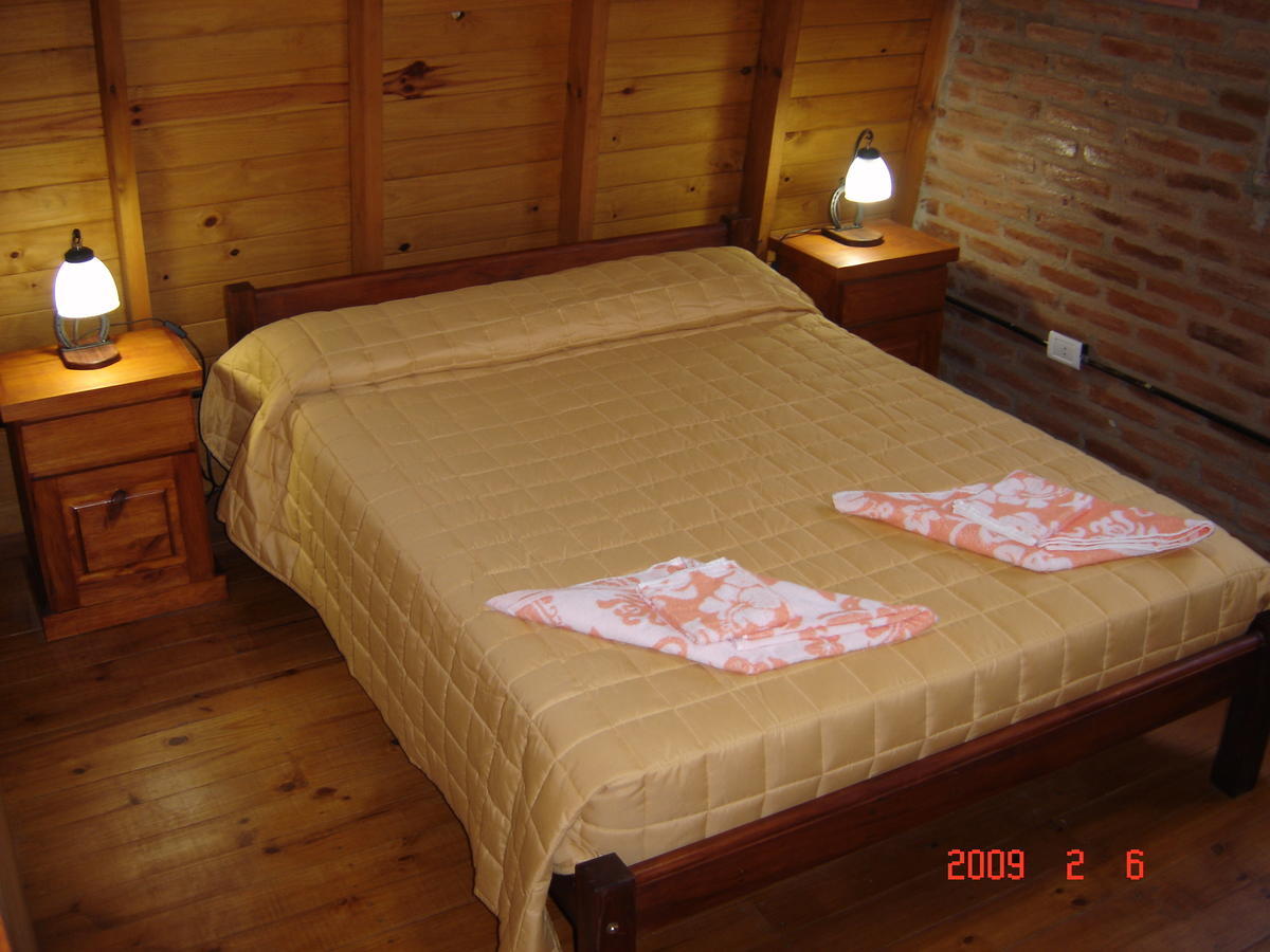 Cabanas Ecos Del Rio 로스 레아르테스 객실 사진