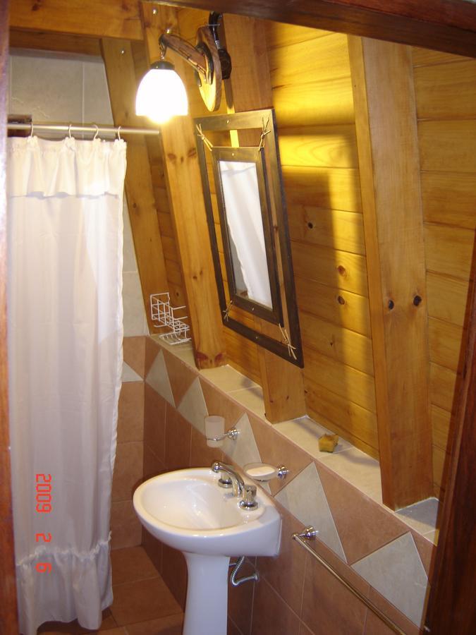 Cabanas Ecos Del Rio 로스 레아르테스 객실 사진