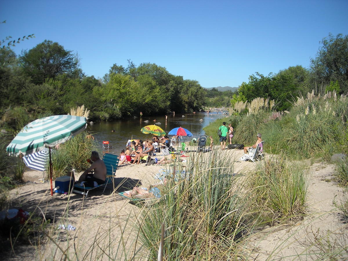 Cabanas Ecos Del Rio 로스 레아르테스 객실 사진