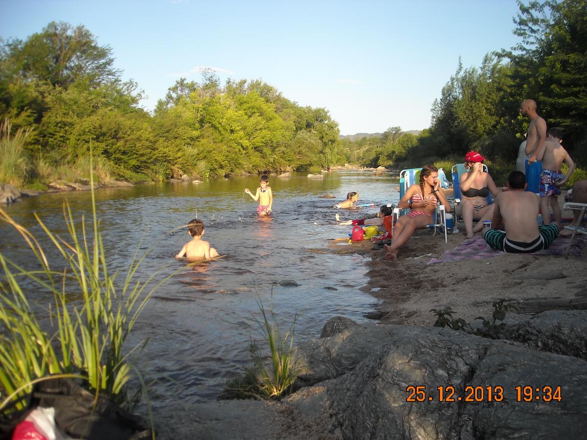 Cabanas Ecos Del Rio 로스 레아르테스 객실 사진